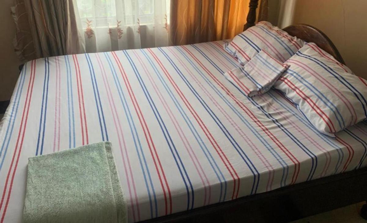 Tatys Homestay Dar es Salaam Extérieur photo