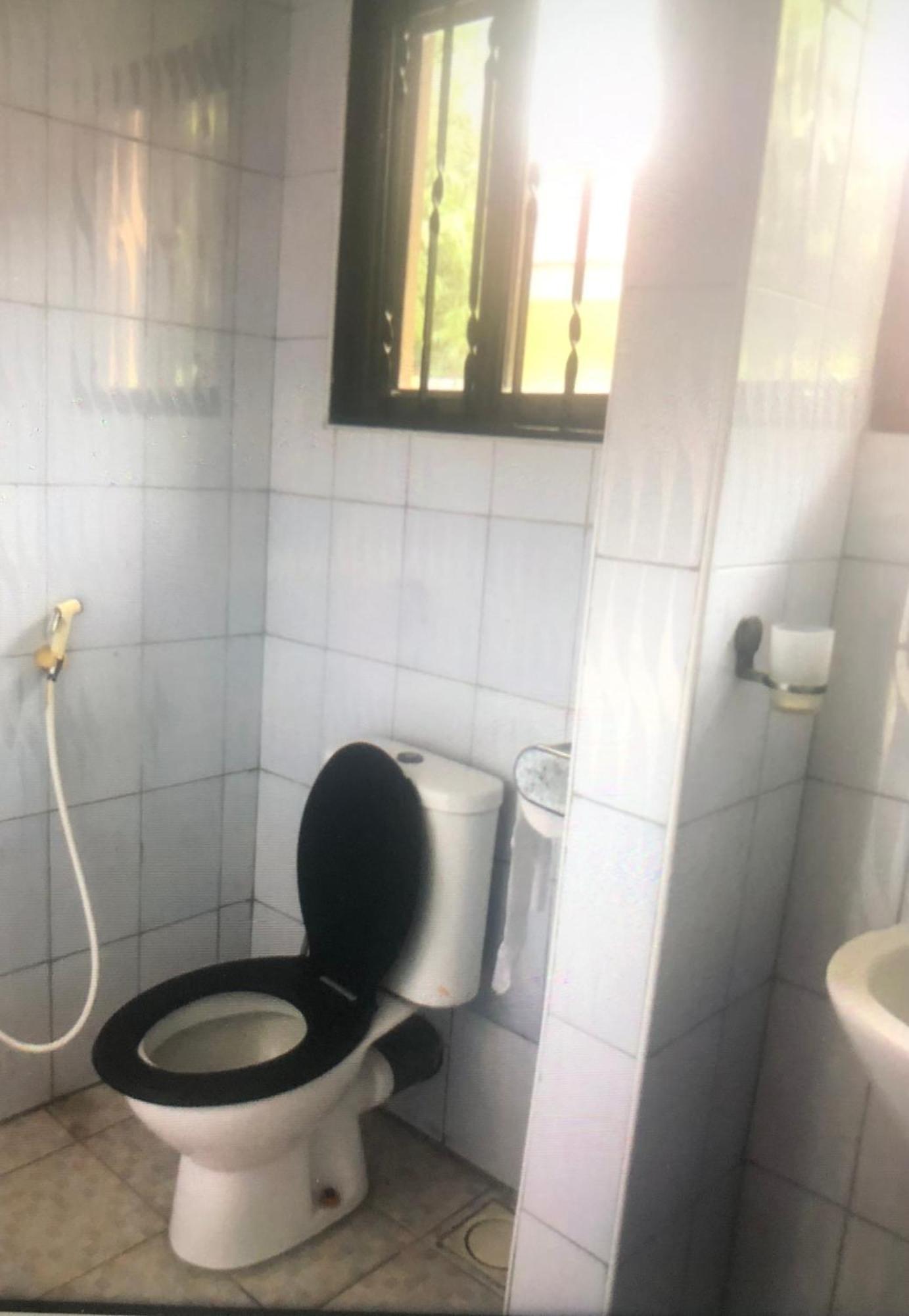 Tatys Homestay Dar es Salaam Extérieur photo